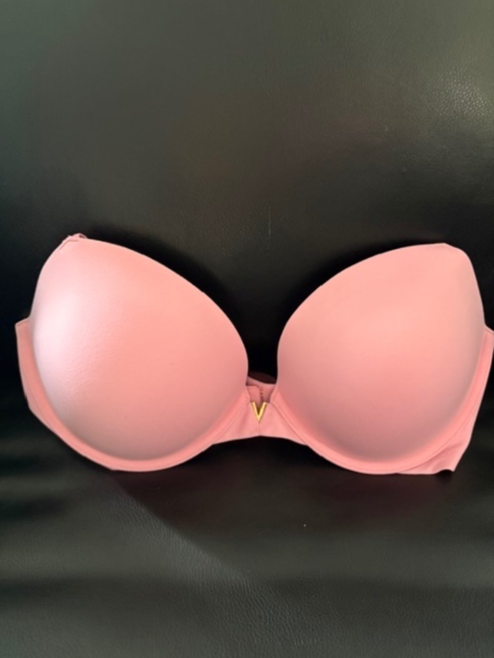 Victoria's Secret Push-up bra, V Collection SZ 38D Pink